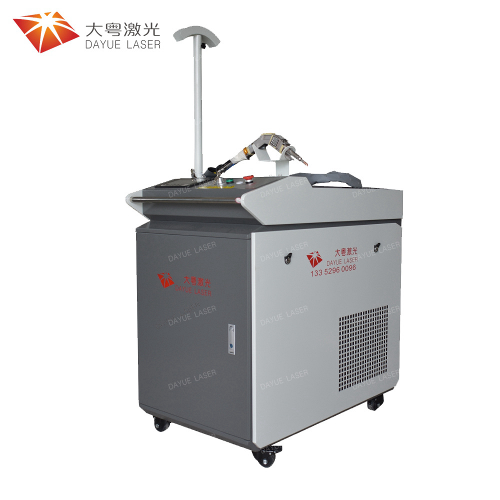 激光焊接機的冷卻系統包括中哪些？